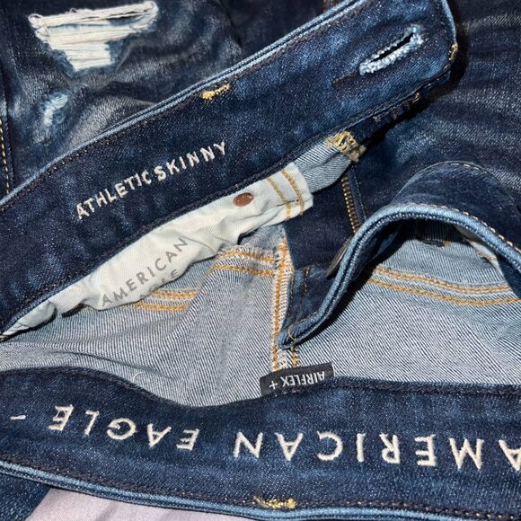 American Eagle Airflex+ distressed & repaired Athletic Skinny Jean. Size 32x30 - Picture 4 of 5